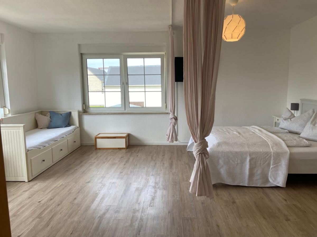 Seeblick Apartments Muehlau エクステリア 写真